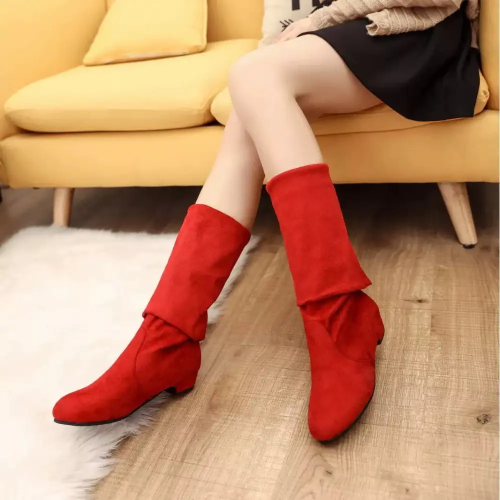 Round Toe Block Heel Boots