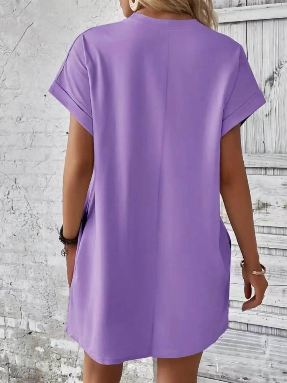 Pocketed Round Neck Short Sleeve Casual Dress