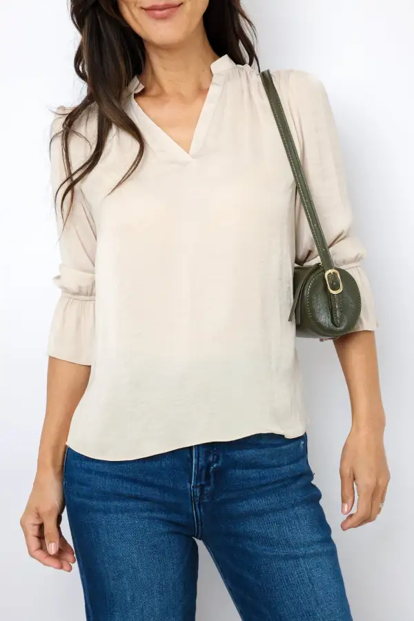Neck Neck Flared Blouse