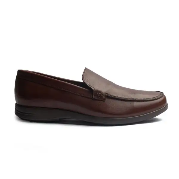 Versatile Daily Leather Shoes