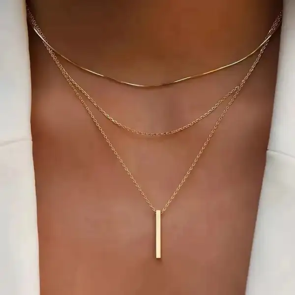 Layered Bar Pendant Necklace