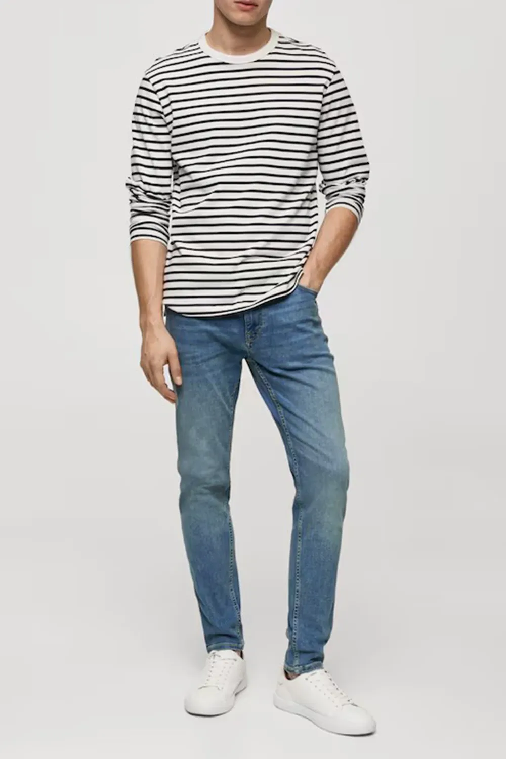 Daily Skinny-Fit Jeans