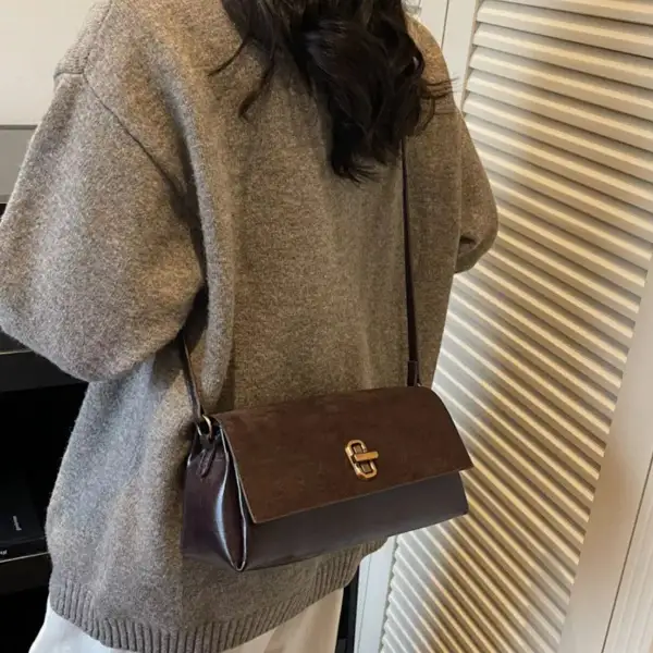 Chain Strap Flap Shoulder Bag