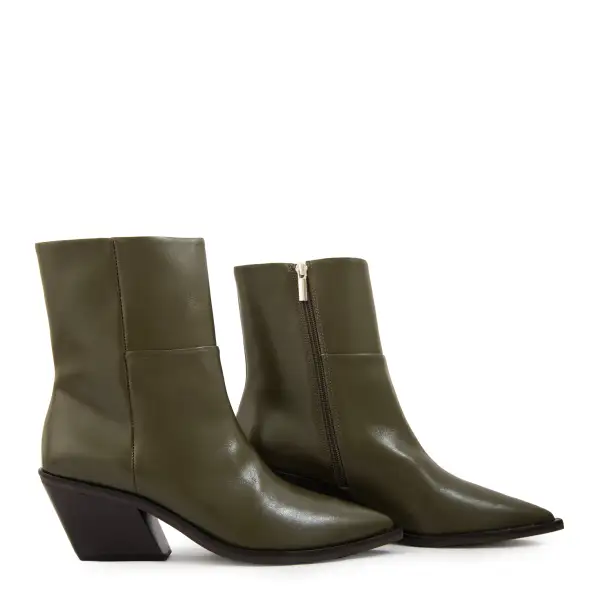 Modern Low Shaft Everyday Ankle Boots
