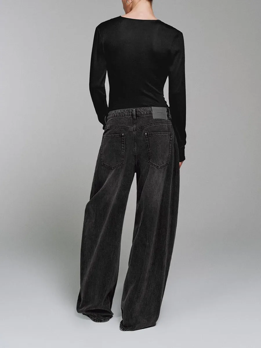 Lady With A Black, Elegant And Stylish T-Shirt