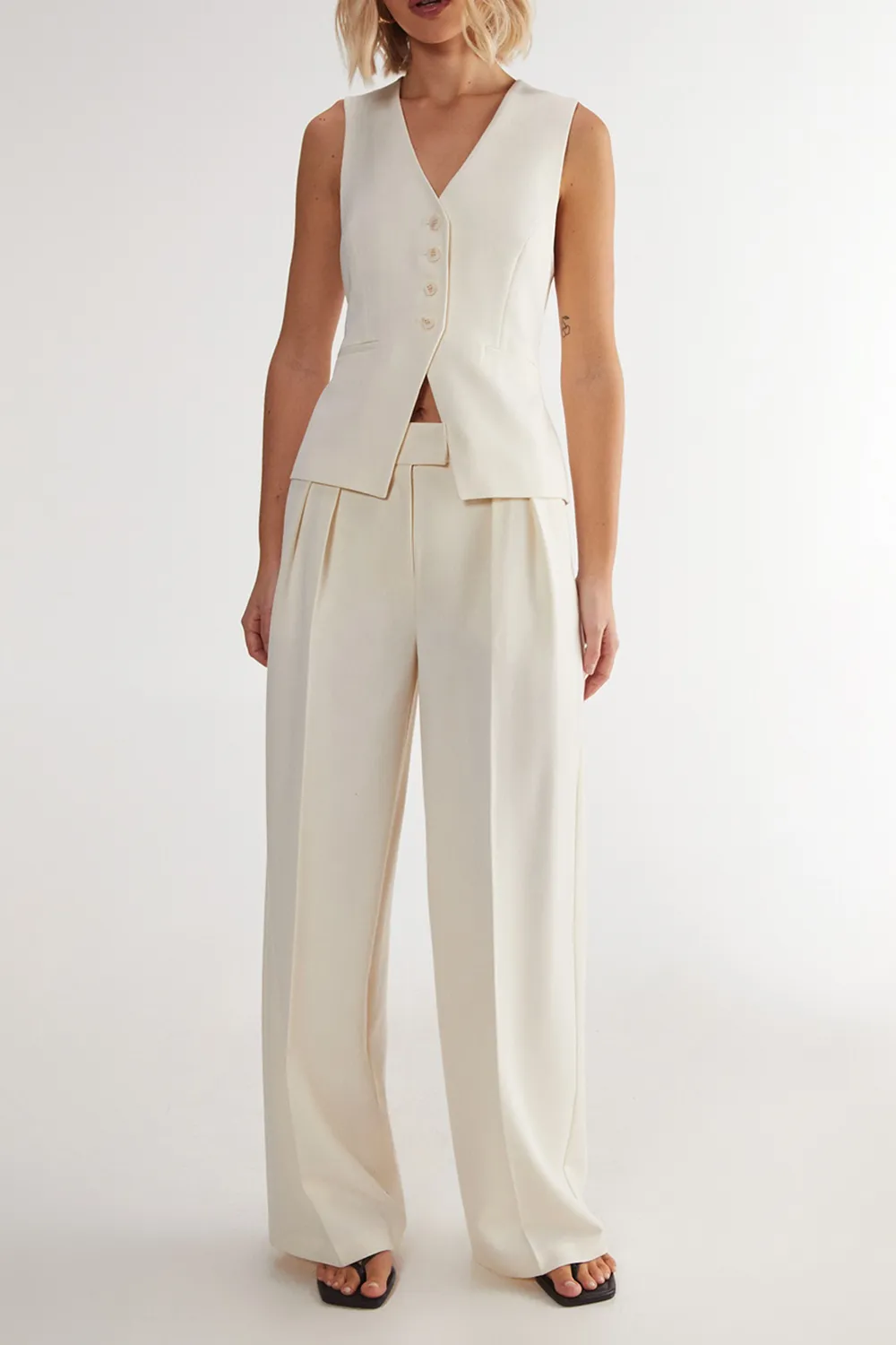 Fashionable Adjustable Ladies V-Neck Vest