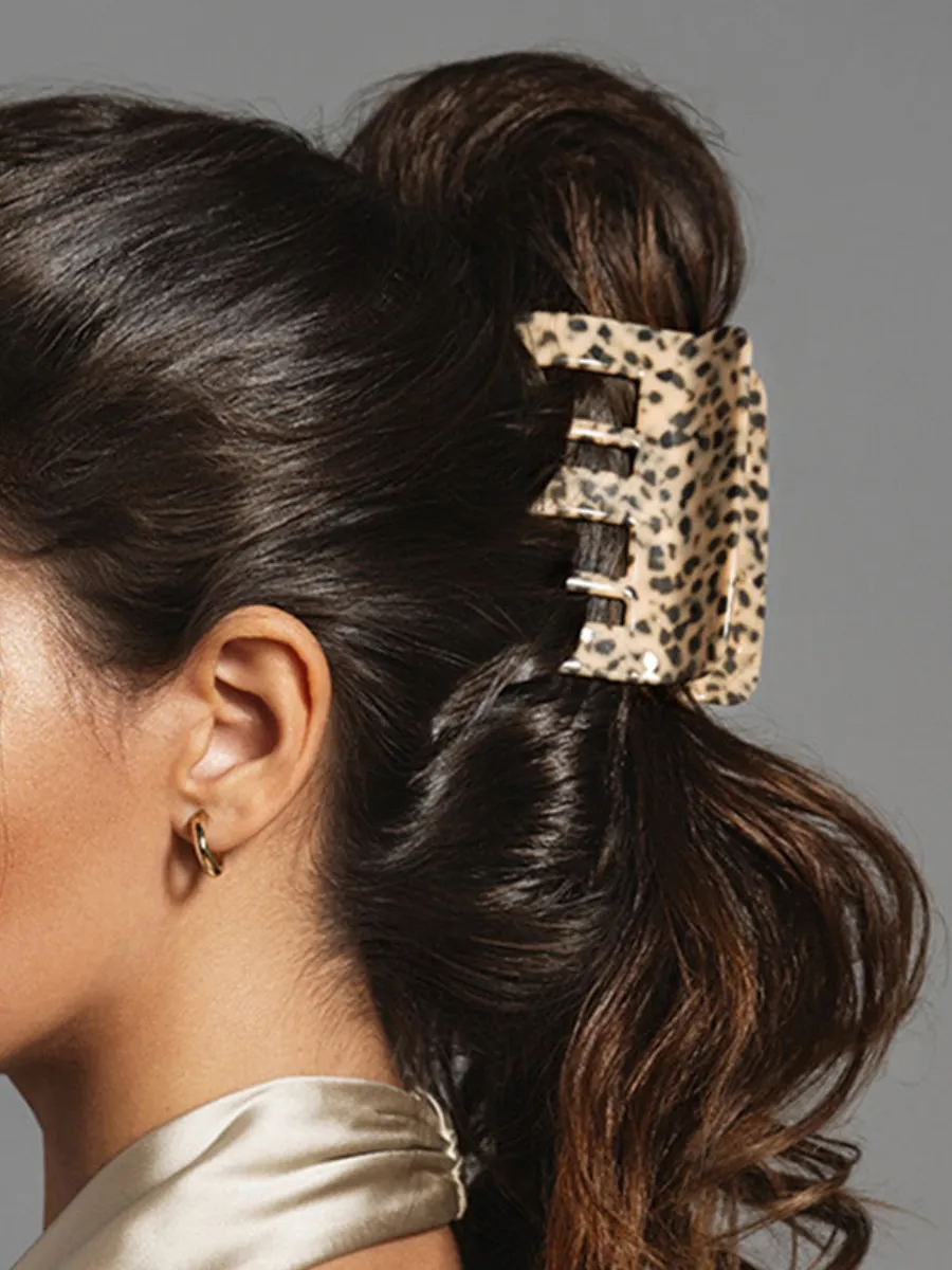 Chic Spotted Hair Clip