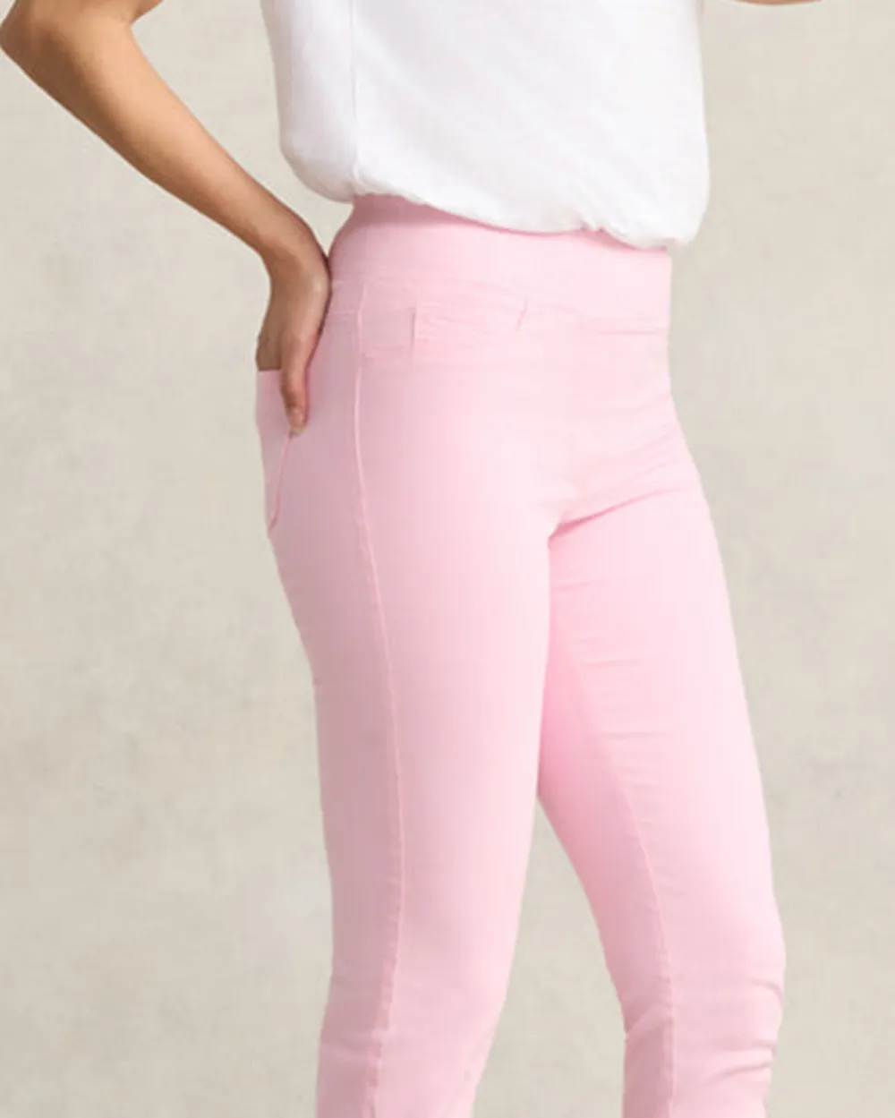 Pink Skinny Pants For Sweet Casual Style