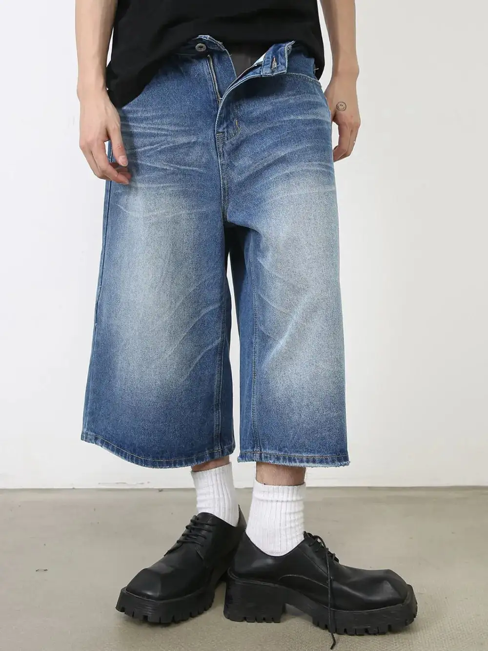 Minimal Cotton Blend Casual Shorts