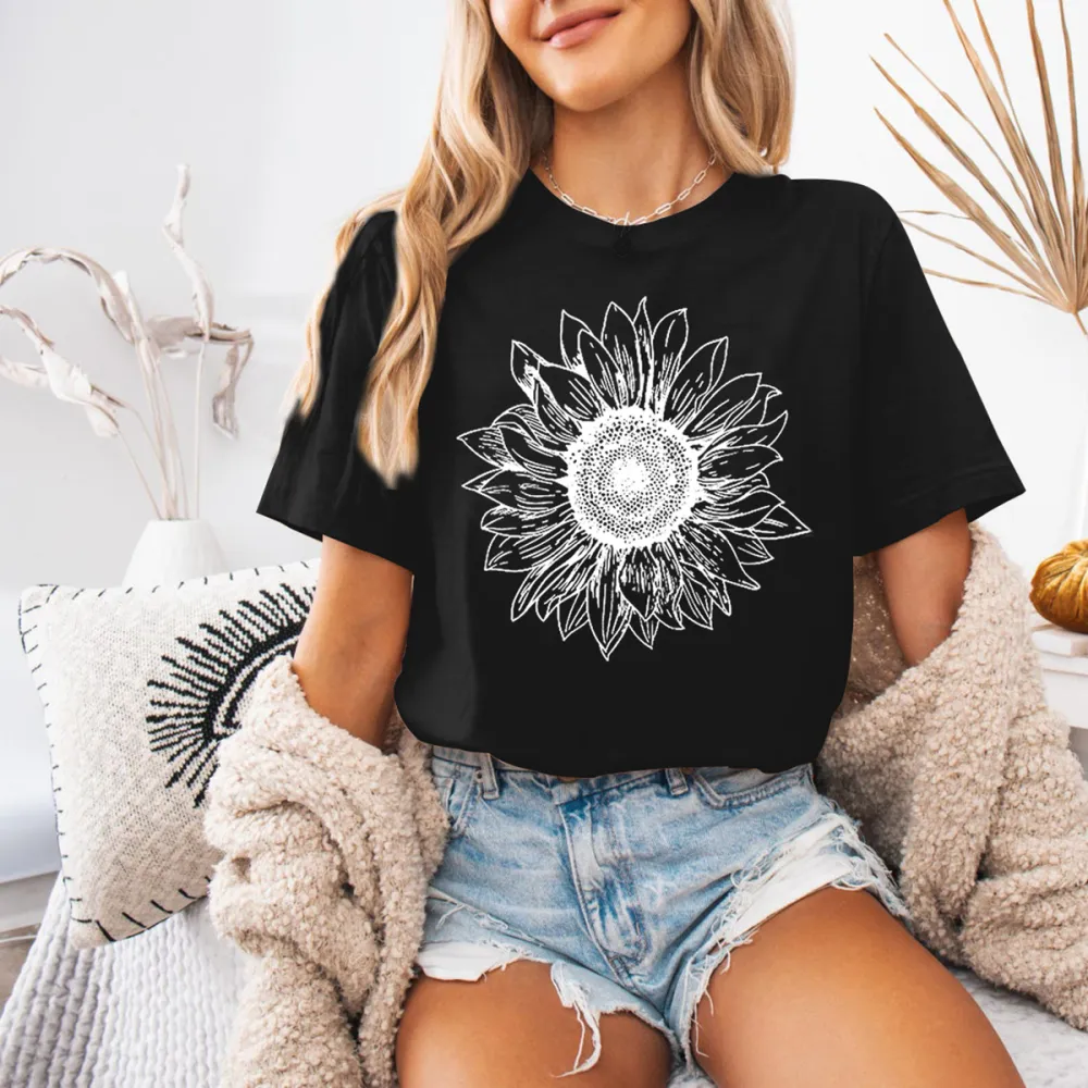 Trendy Sunflower Fleece Top For Women
