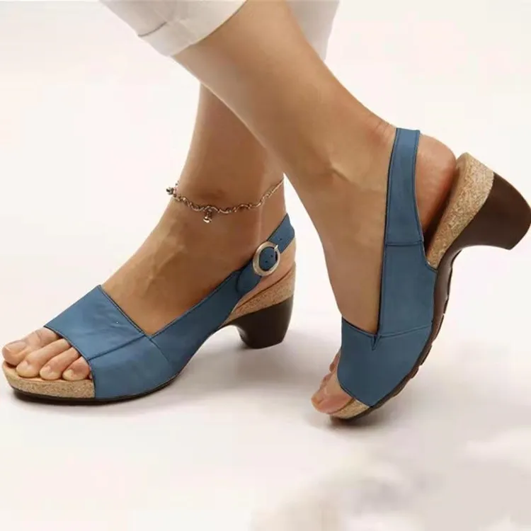 Peep-Toe Sandals Beach
