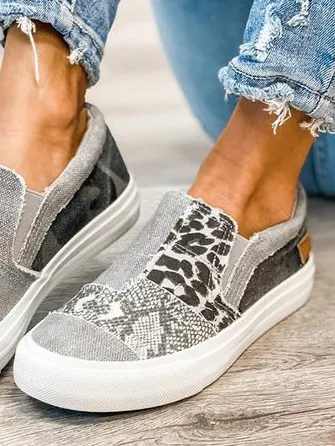 Vintage All Season Snakeskin Split Joint Sports & Outdoor Flat Heel Round Toe Fabric EVA Sneakers for Women