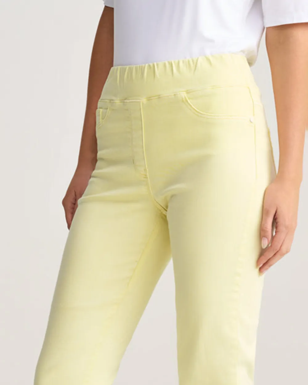Cropped Jeans For Trendy Casual Style