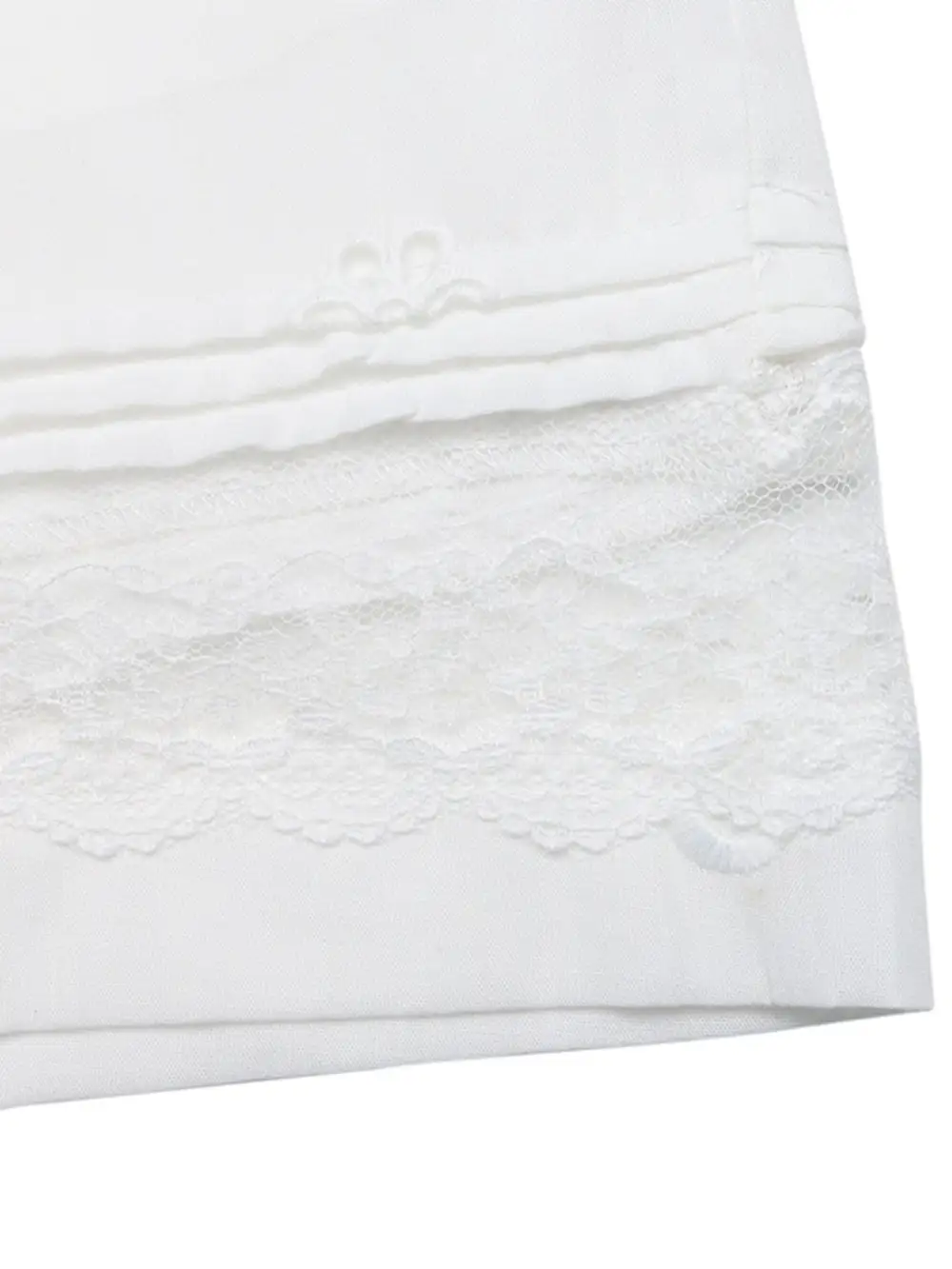 Embroidered Lace Hem Shorts