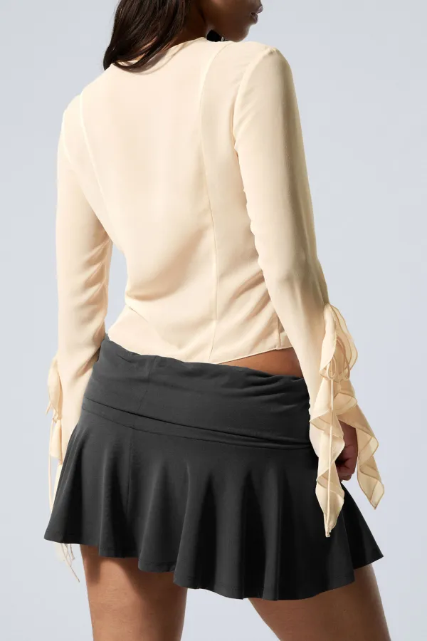 Ruffle Round Neck Long Sleeve Blouse
