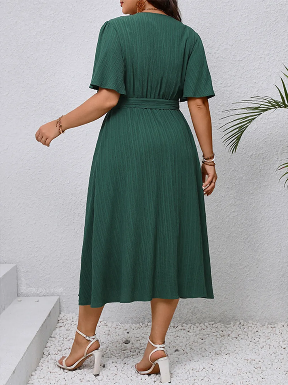 Elegant Lotus Leaf Sleeve Waist Dress