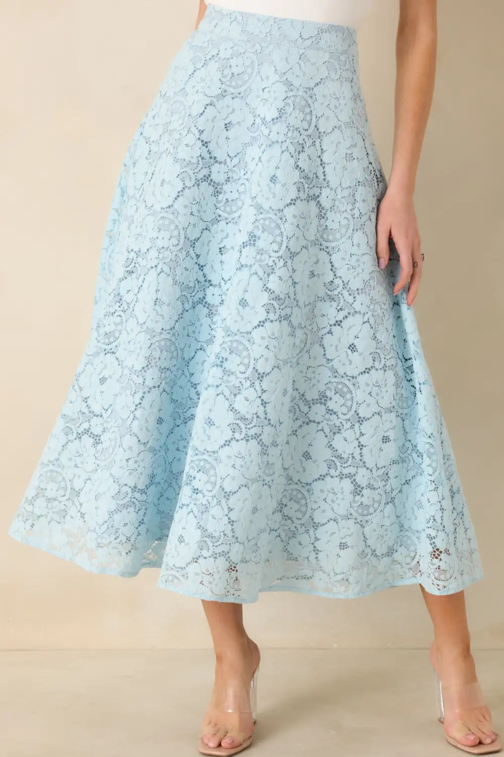 Soft Daylight Light Guipure Maxi Skirt