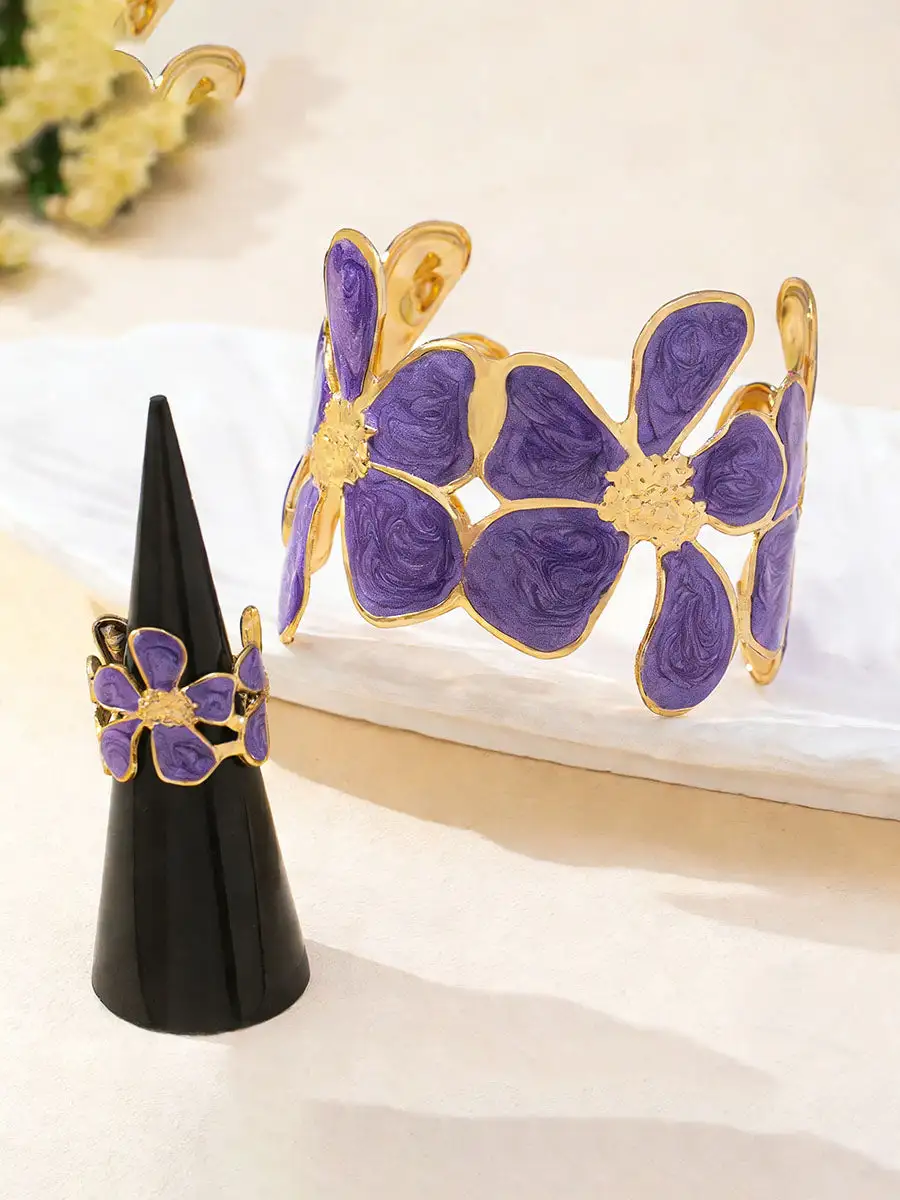Floral Bracelet And Alloy Bracelet And Ring Set