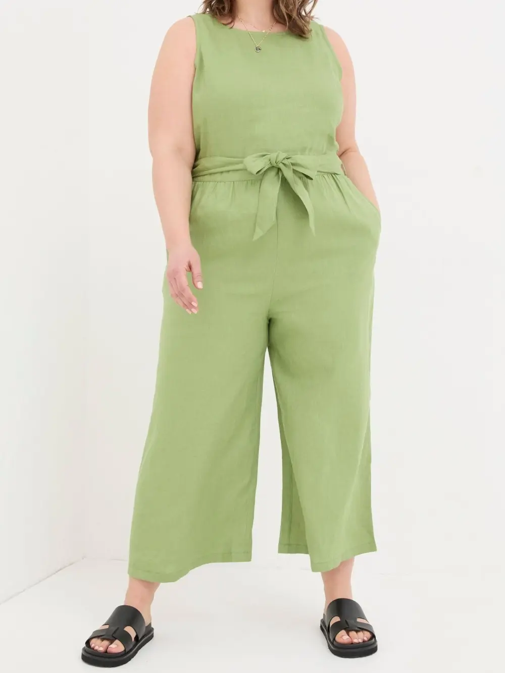 Liz Green Linen Jumpsuit