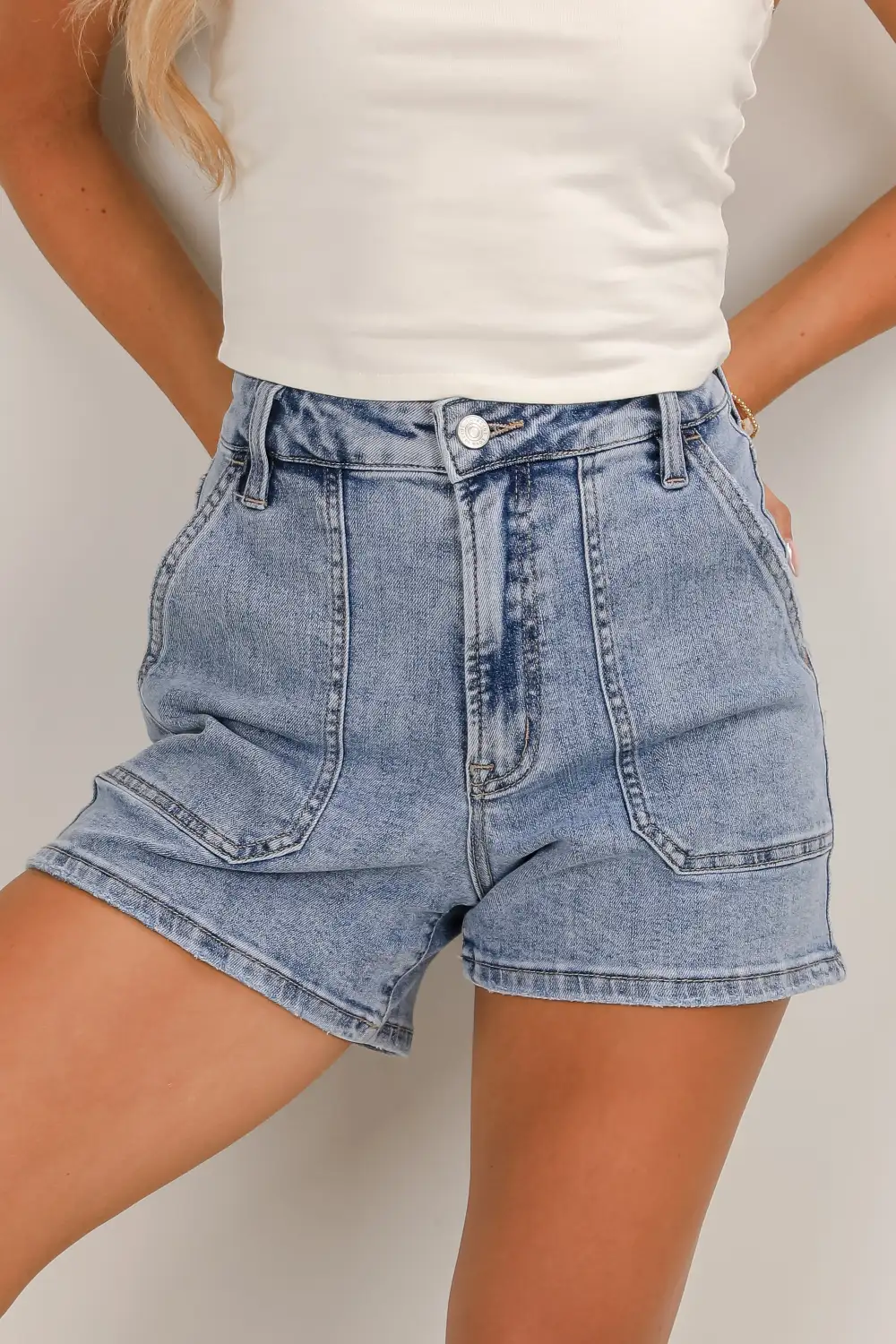 Utility High Rise Pocketed Shorts