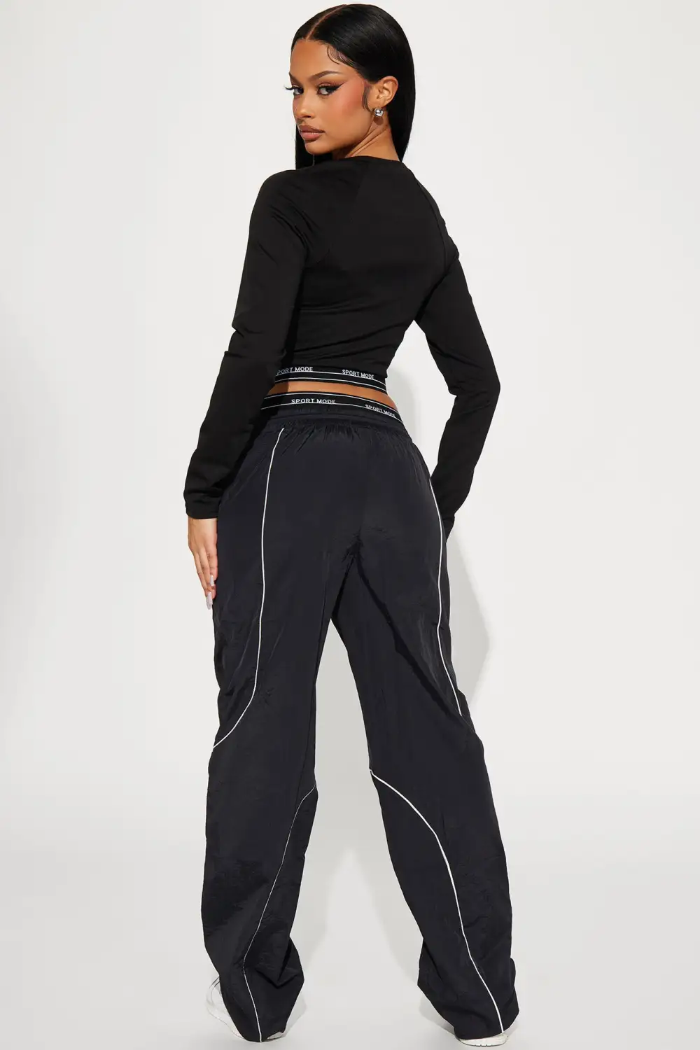 My Moment Windbreaker Pant Set - Black