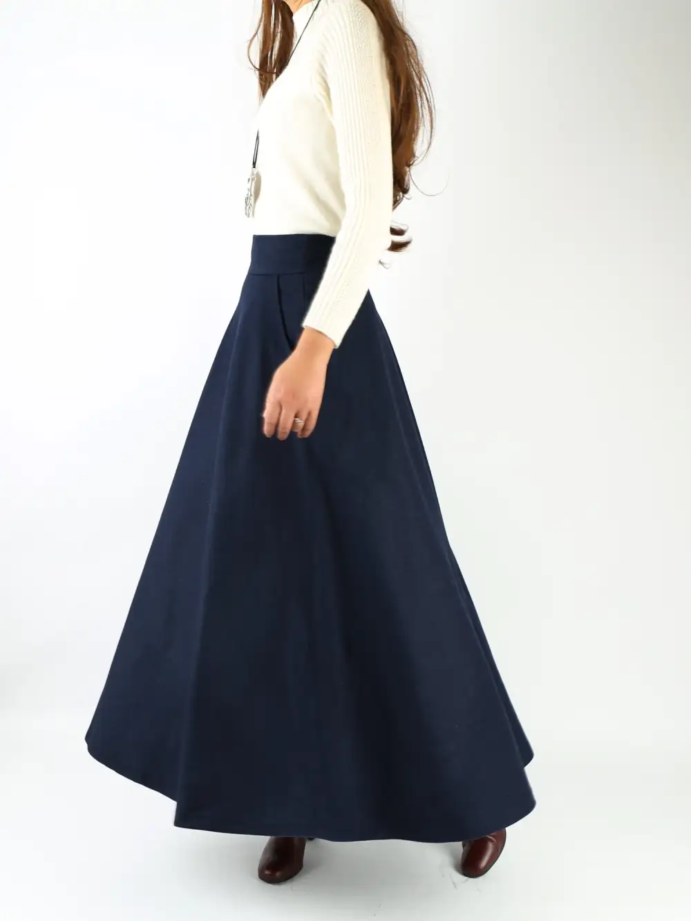 Airy Pocketed Wool Flared Maxi Skirt