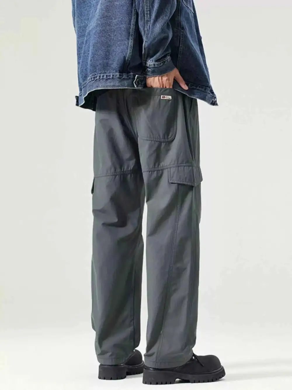 Modern Wide Leg Cargo Pants