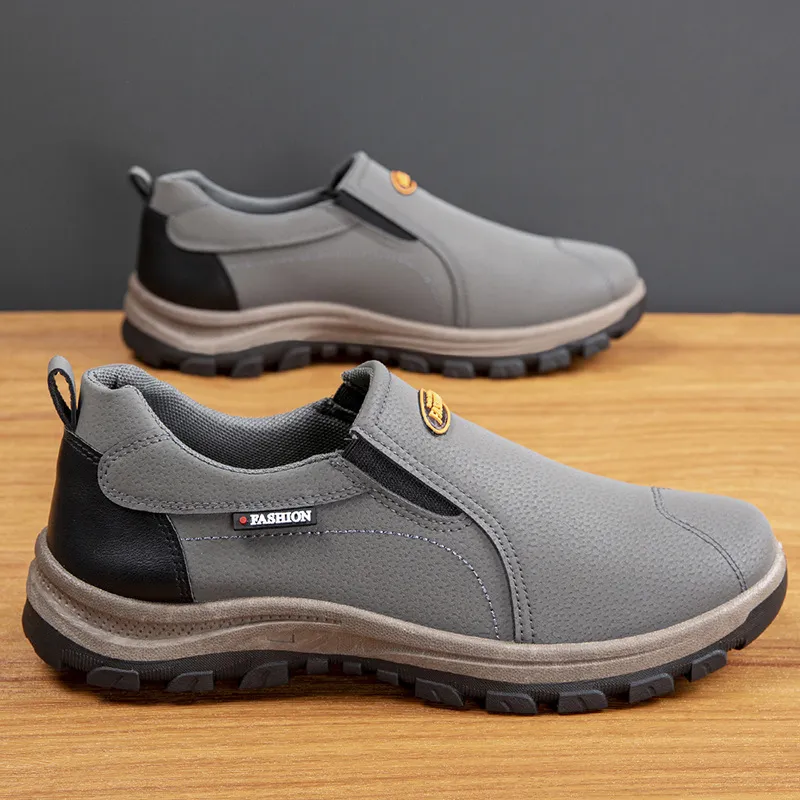 Men's Large Size Hiking Shoes Casual Shoes Non-Slip Walking Shoes Soft Sole Slip-On Dad Sneakers