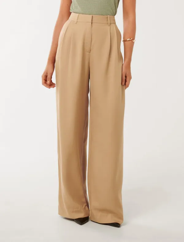 Pleated Wide-Leg Pants