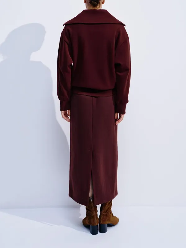 A Light Drak Red V-Neck Casual Sweatshirt For Ladies