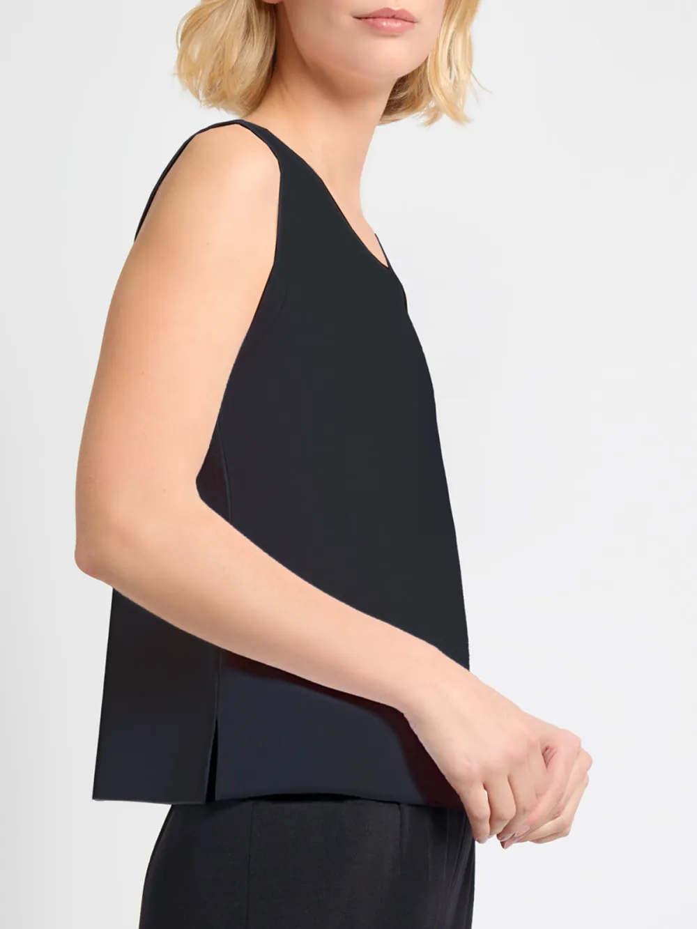 Solid Color Round Neck Vest