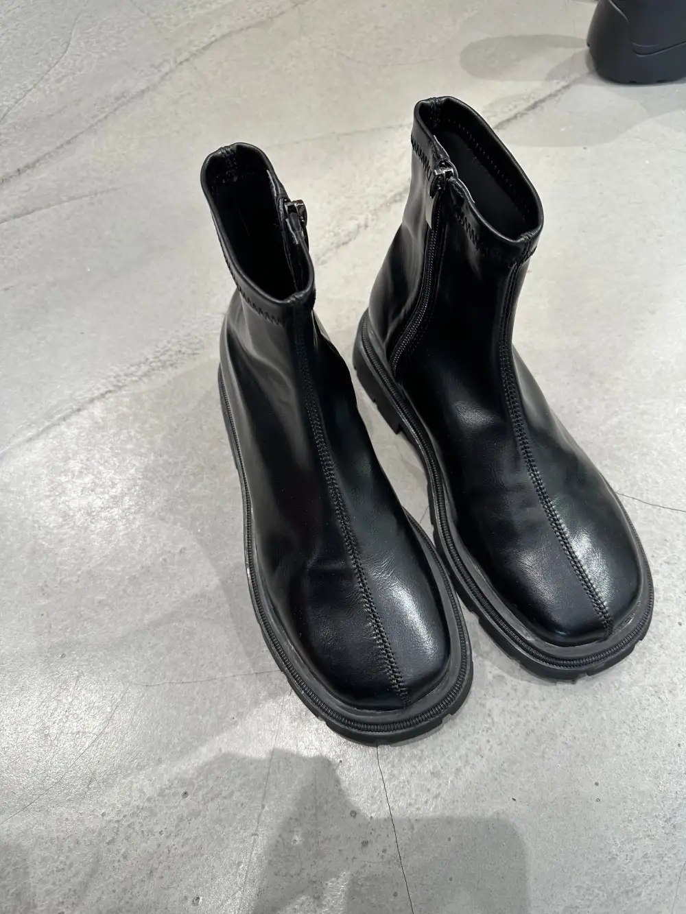 Graceful Easy Wear Faux Leather Everyday Flats