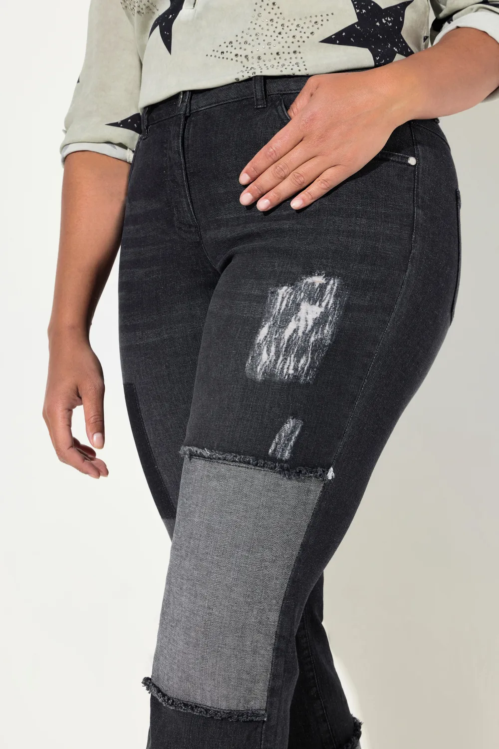 Roll Up Hem Spliced Jeans