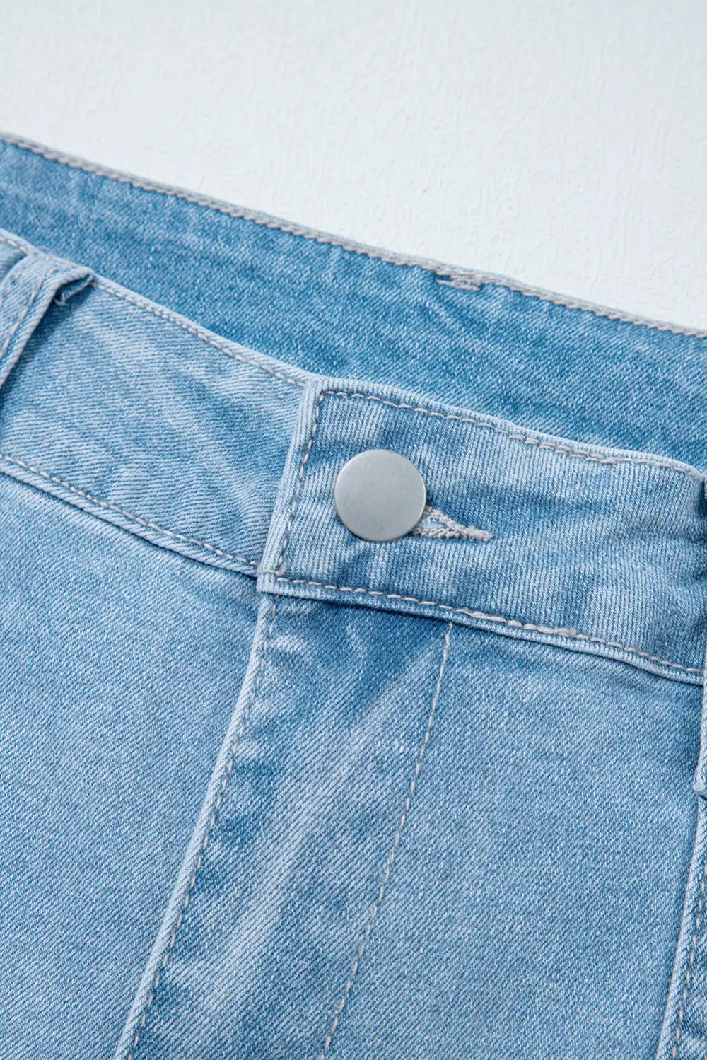 High Rise Barrel Relaxed Patch Pocket Jeans