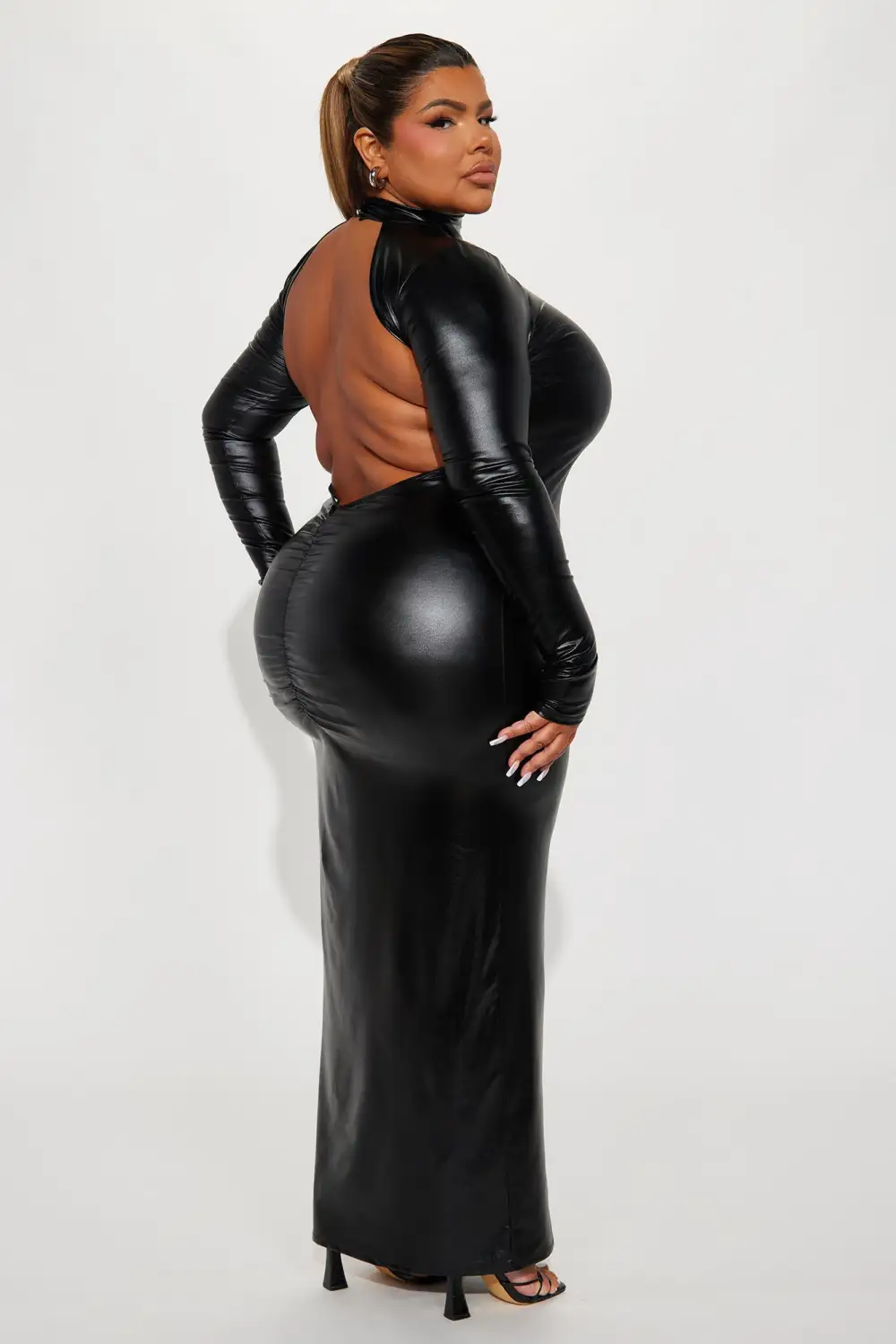 Honey Backless Metallic Maxi Dress - Black