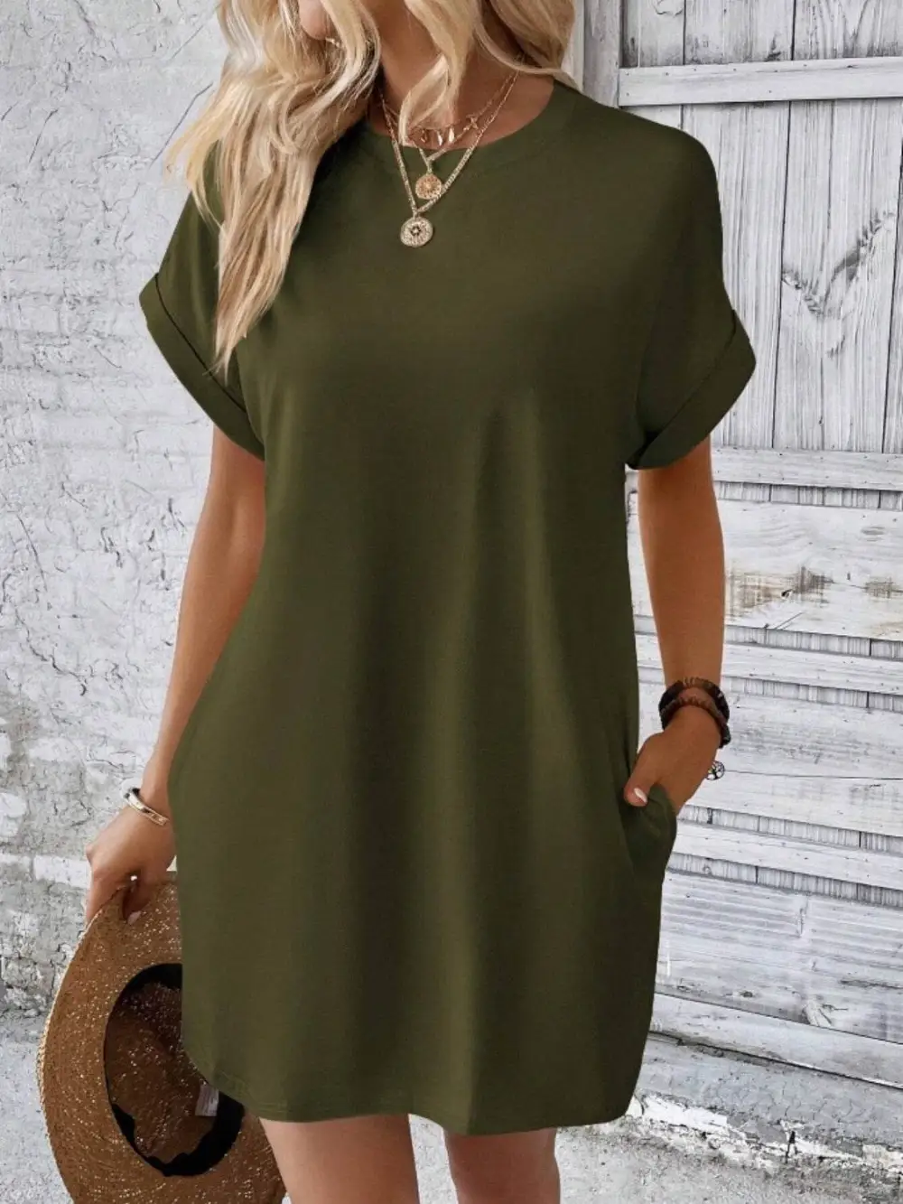 Pocketed Round Neck Short Sleeve Casual Dress