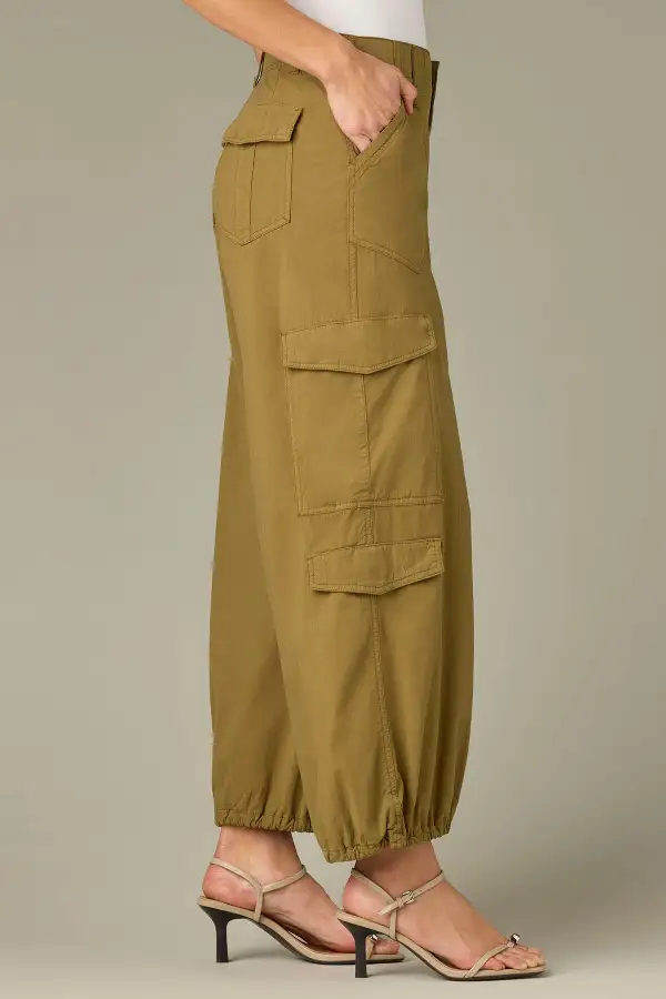 Petite Patch Pocket Cinched Hem Balloon Jogger Pants