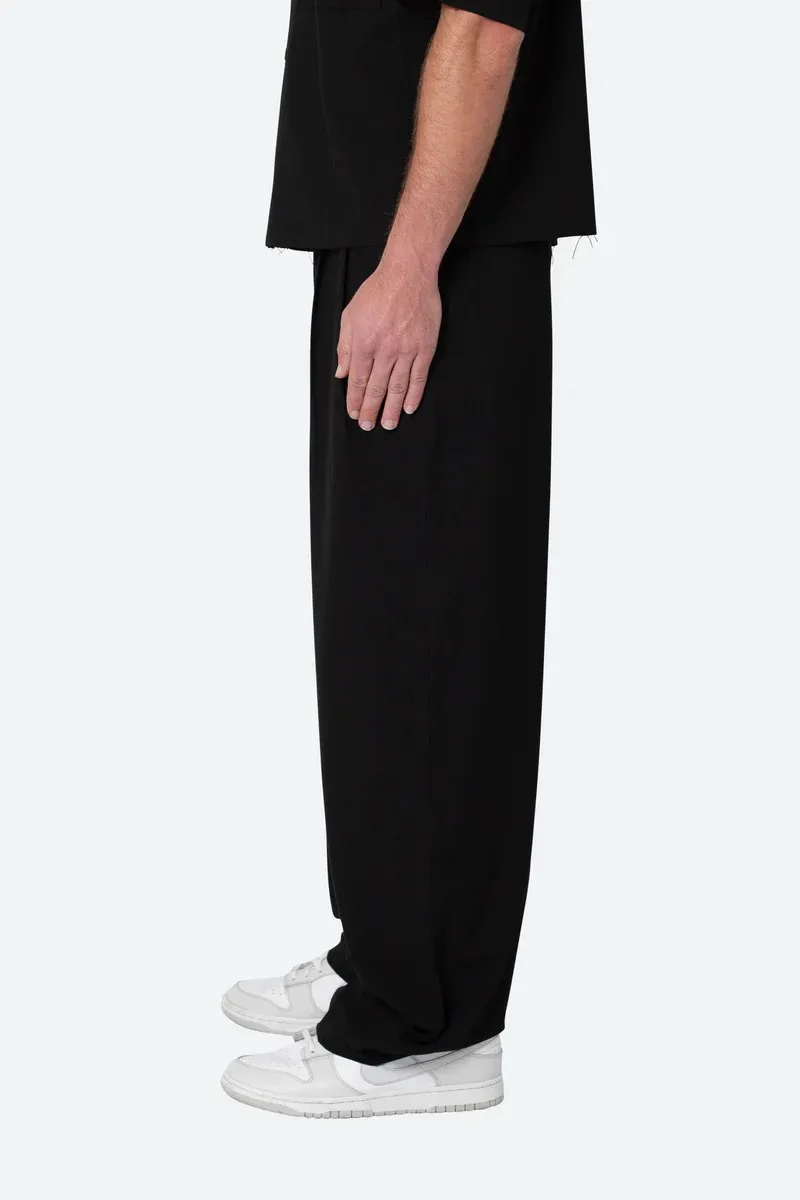 JET BLACK LOOSE FIT TROUSER PANTS