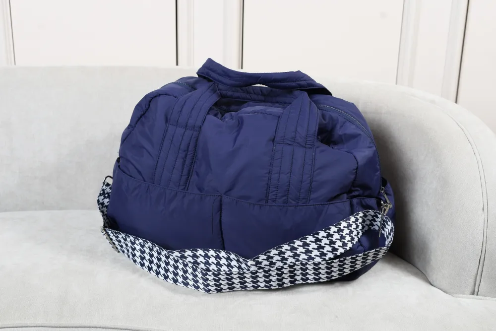 Refined Everyday Shoulder Bag