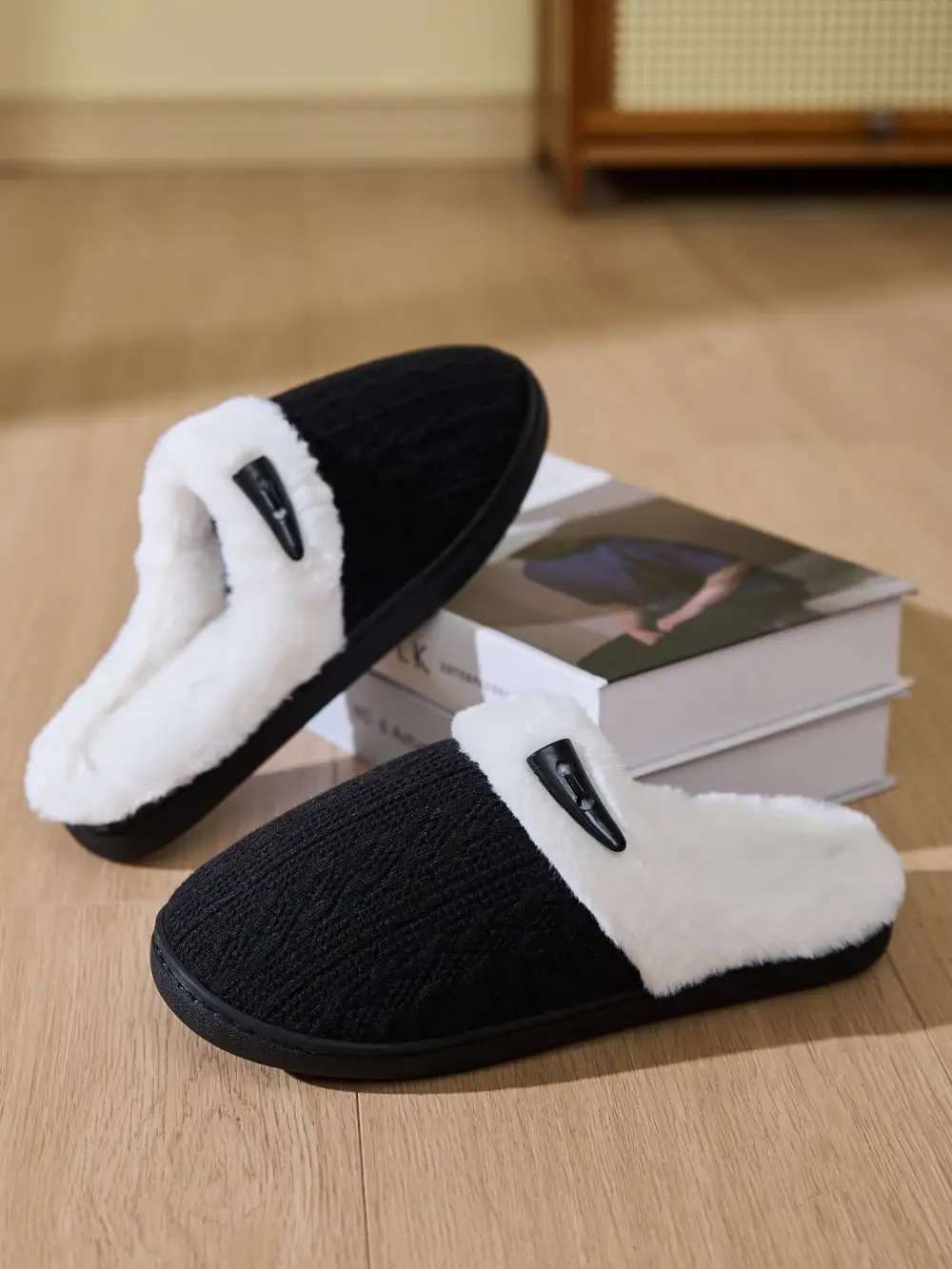 Buckle Horn Flats