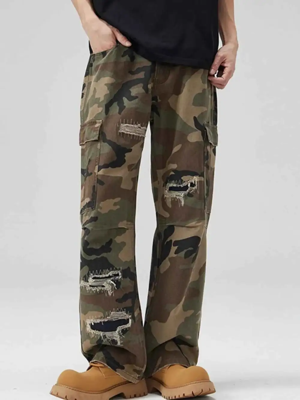 Camouflage Distressed Cargo Pants