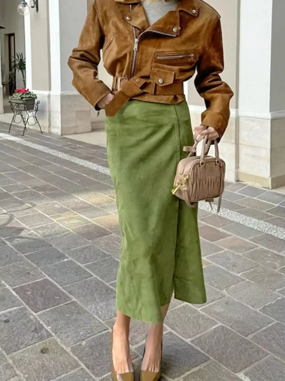 Chic Charm Midi Skirt