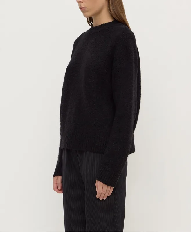 Black Alpaca Blend Cropped Knit Sweater