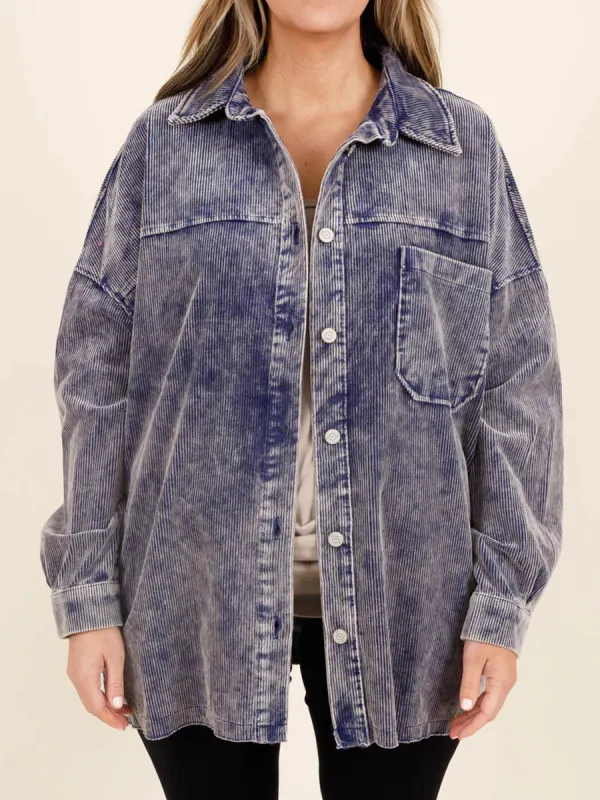 Dark blue pocket button denim jacket