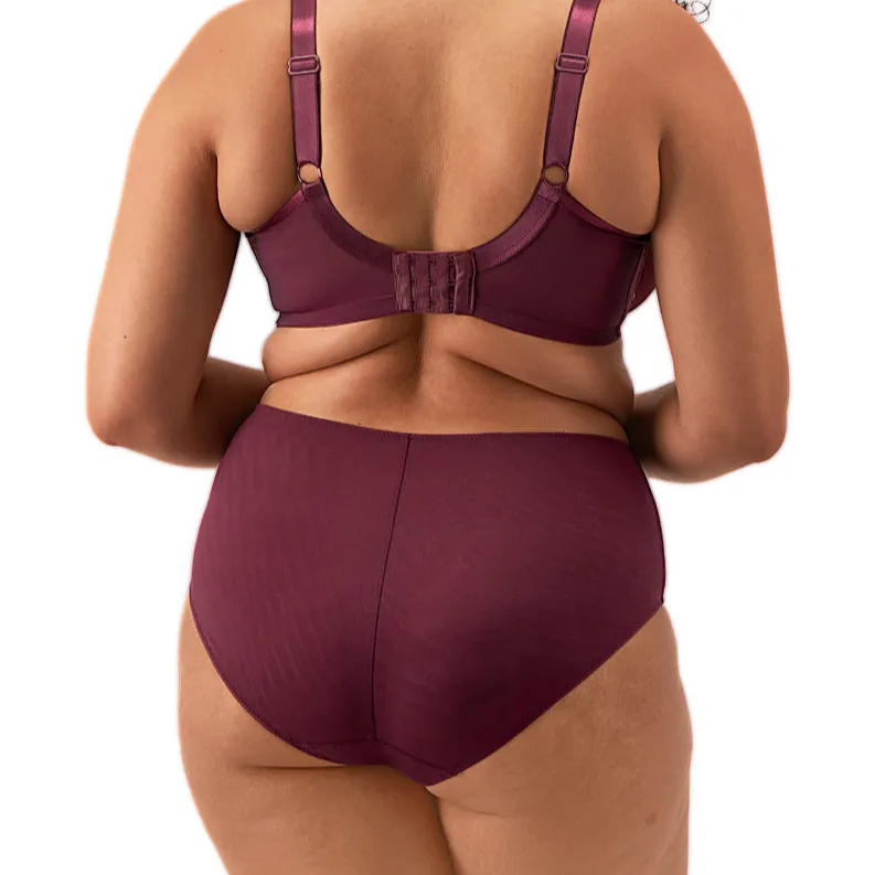 Everyday Shape Plunge Underwire Support Bra