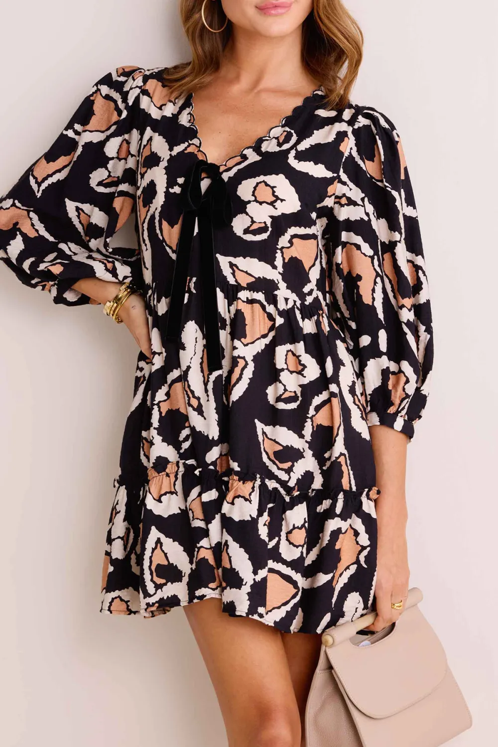 Abstract Print V-Neck Puff Sleeve Dress