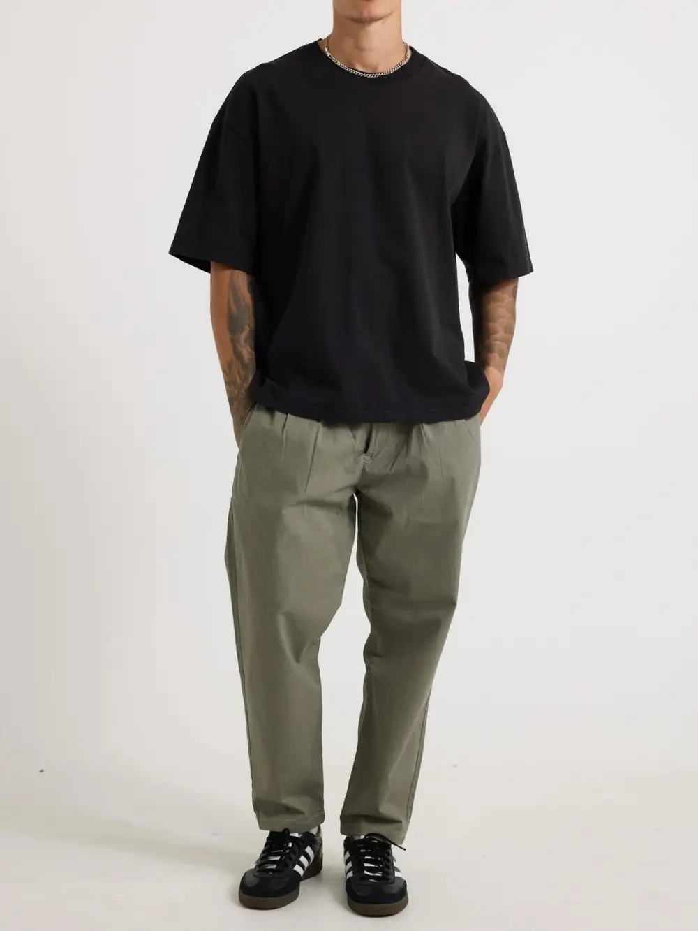 Simple Casual And Daily Black Tee