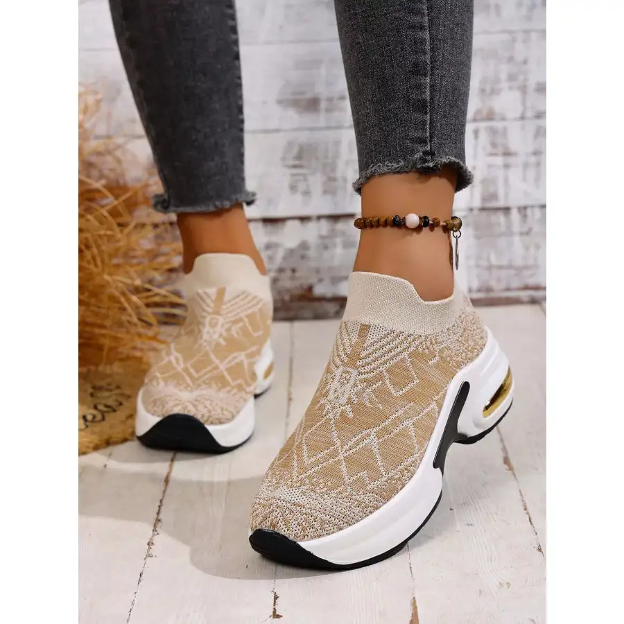 Mesh Round Toe Platform Sneakers