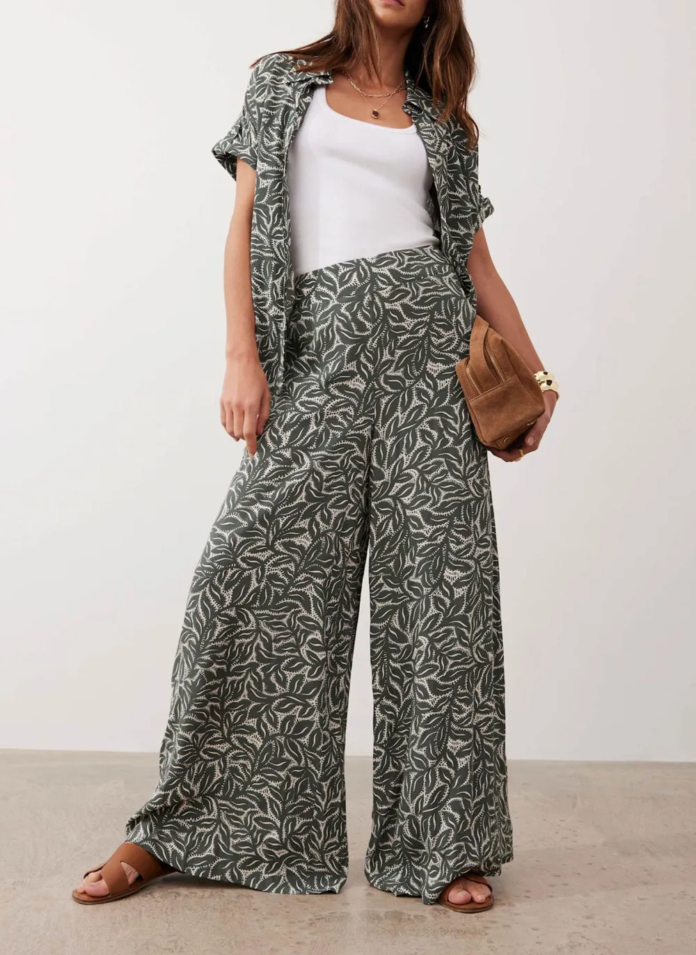 Casual Style Green Leaf Print Wide Trousers
