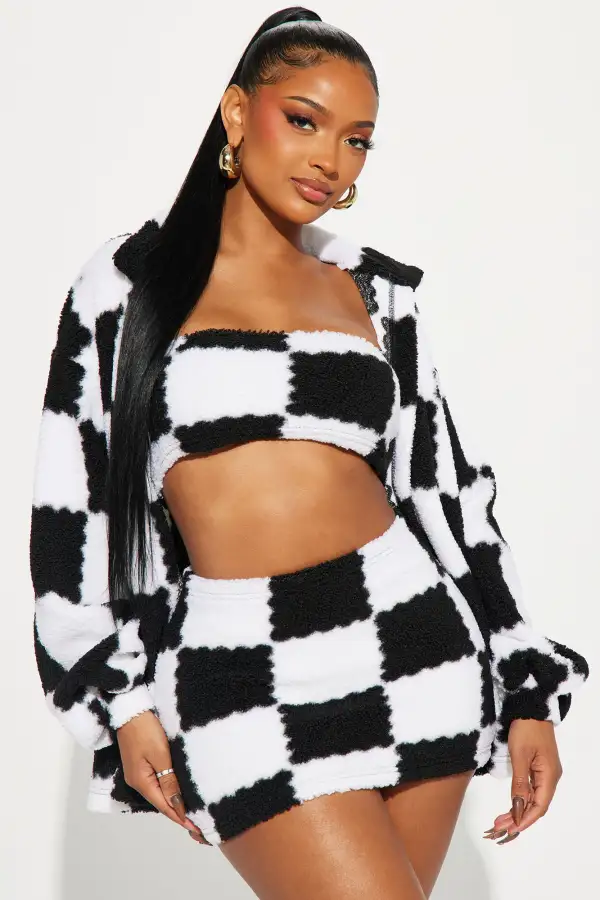 Checked Out Sherpa 3 Piece Skirt Set - Black/combo